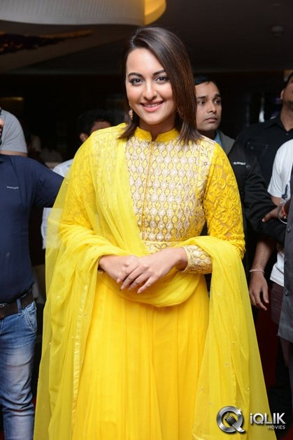 Lingaa-Movie-Audio-Success-Meet